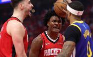 开云体育平台APP-NBA季后赛纷争不休，球队对抗火药味浓烈