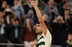 开云体育下载-法国网球队逆转日本网球队，阿尔卡拉斯爆发神勇的简单介绍